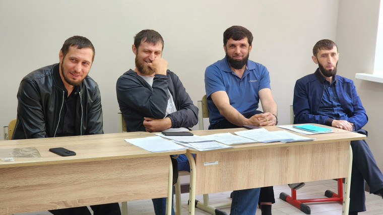30 мая 2025 года в муниципальном казенном общеобразовательном учреждении «Хибятлинская средняя общеобразовательная школа» имени Багаева С. Б. и в Вицитялинской начальной общеобразовательной школе состоялось итоговое заседание педагогического совета. В рам.